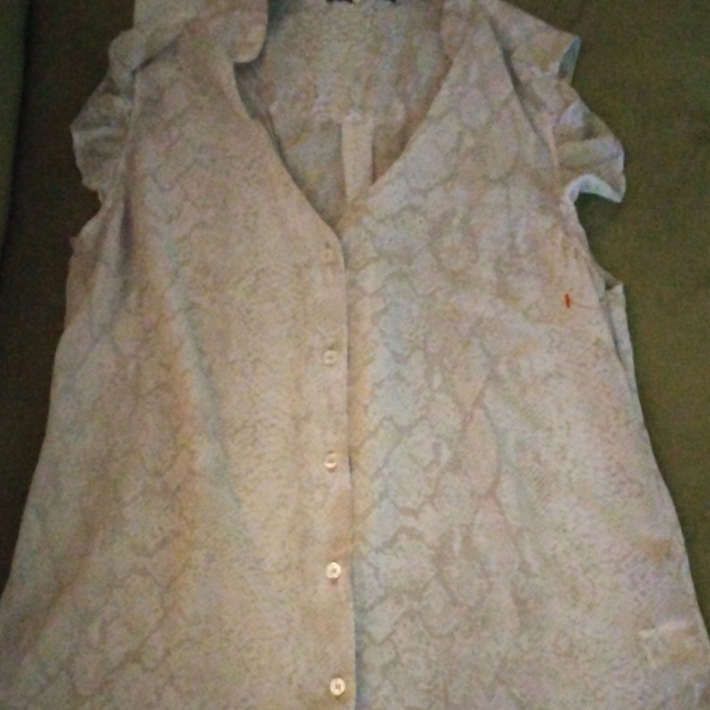 Sleeveless Button-Front Blouse in Light Beige Snake Print